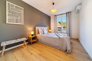 2 camere, ferro/asse da stiro, culla da viaggio, accesso a Internet