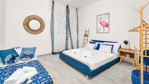Unclassified image, 5 of 18, button - Cosy Corner Apartment with Terrace (Monterosso al Mare)
