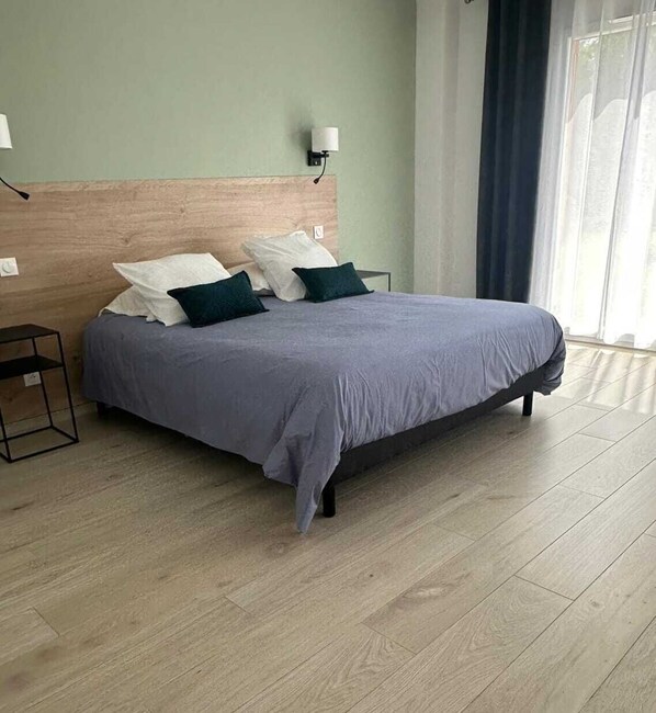 2 soveværelser, skrivebord, Wi-Fi, sengetøj