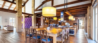 Villa Manzoni, Luxury Cottage