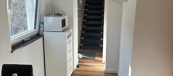 Chic new vacation home with terrace and fenced garden ideal for 2