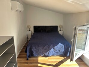 1 chambre, bureau, Wi-Fi gratuit, draps fournis