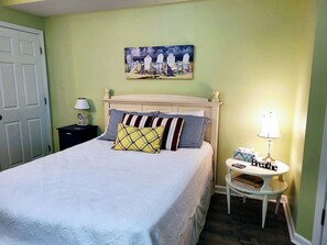 2 bedrooms, iron/ironing board, travel crib, free WiFi