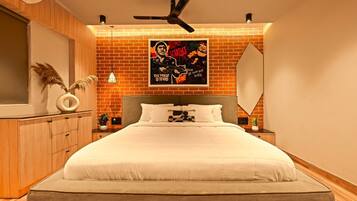 1 slaapkamer, een strijkplank/strijkijzer, wifi, beddengoed