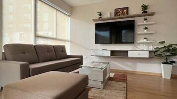 Smart-TV, Videospiele, Bücher