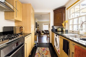 Apartment | Private kitchen | Fridge, microwave, oven, stovetop