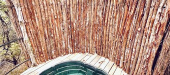 Charming 2-bedroom cabin in soothing Wimberley 