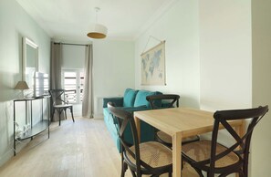 Apartment | Dining - Apartment Center of Paris (Paris)