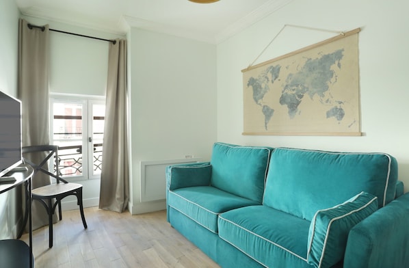 Apartment | Living area