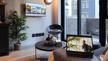 Three Bedroom | Living area | Smart TV, Netflix, streaming services