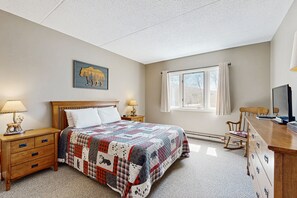 1 室のベッドルーム、アイロン / アイロン台、インターネット、ベッドシーツ