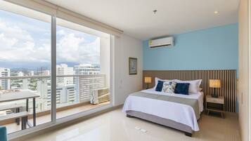 1 bedroom, individually decorated, individually furnished