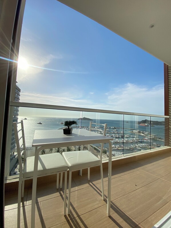 Apartment (UI01I) | Balcony