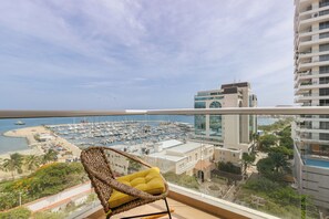 Apartment (WM01I) | Balcony