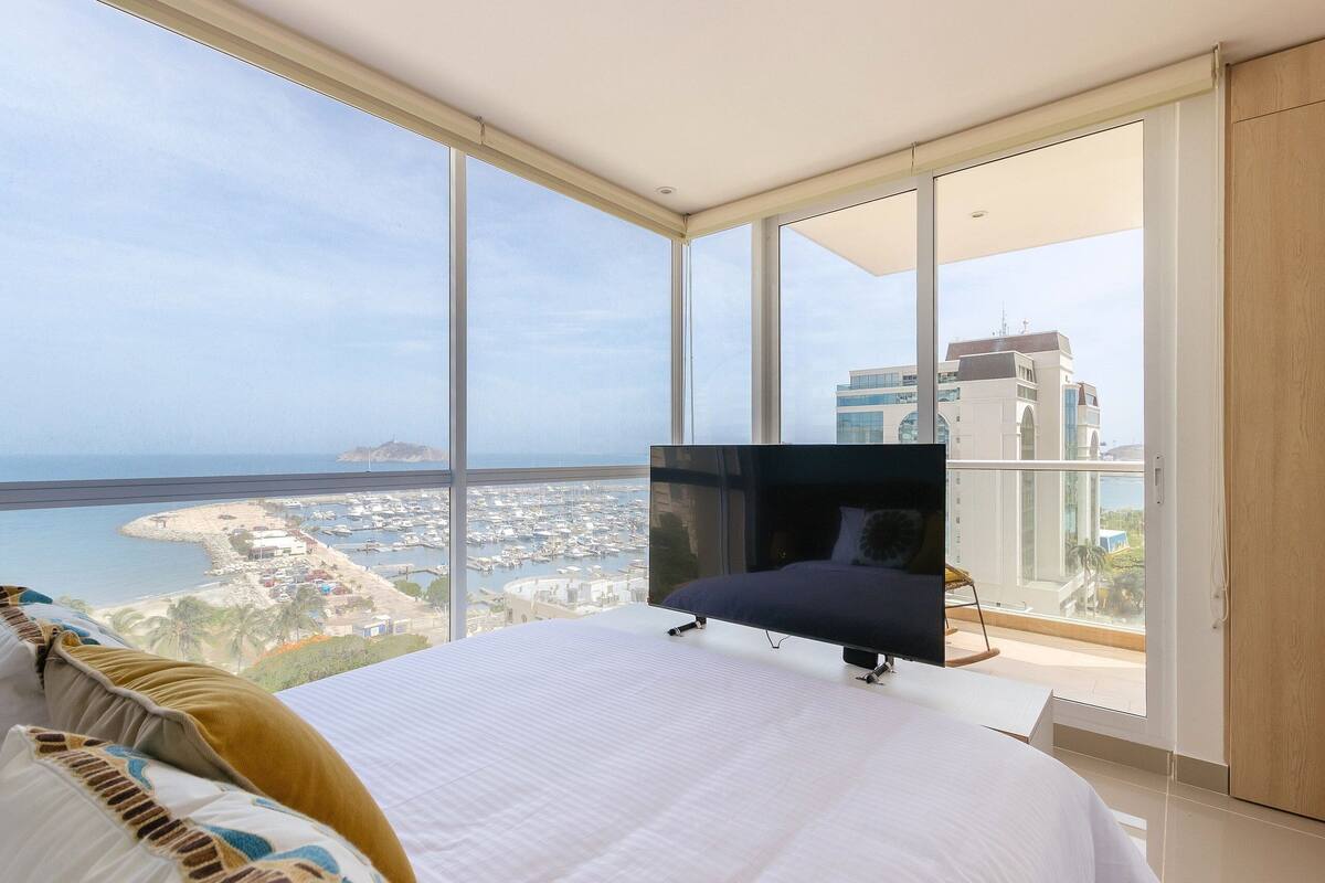 1 bedroom, individually decorated, individually furnished