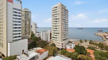 City Apartment | Exterior