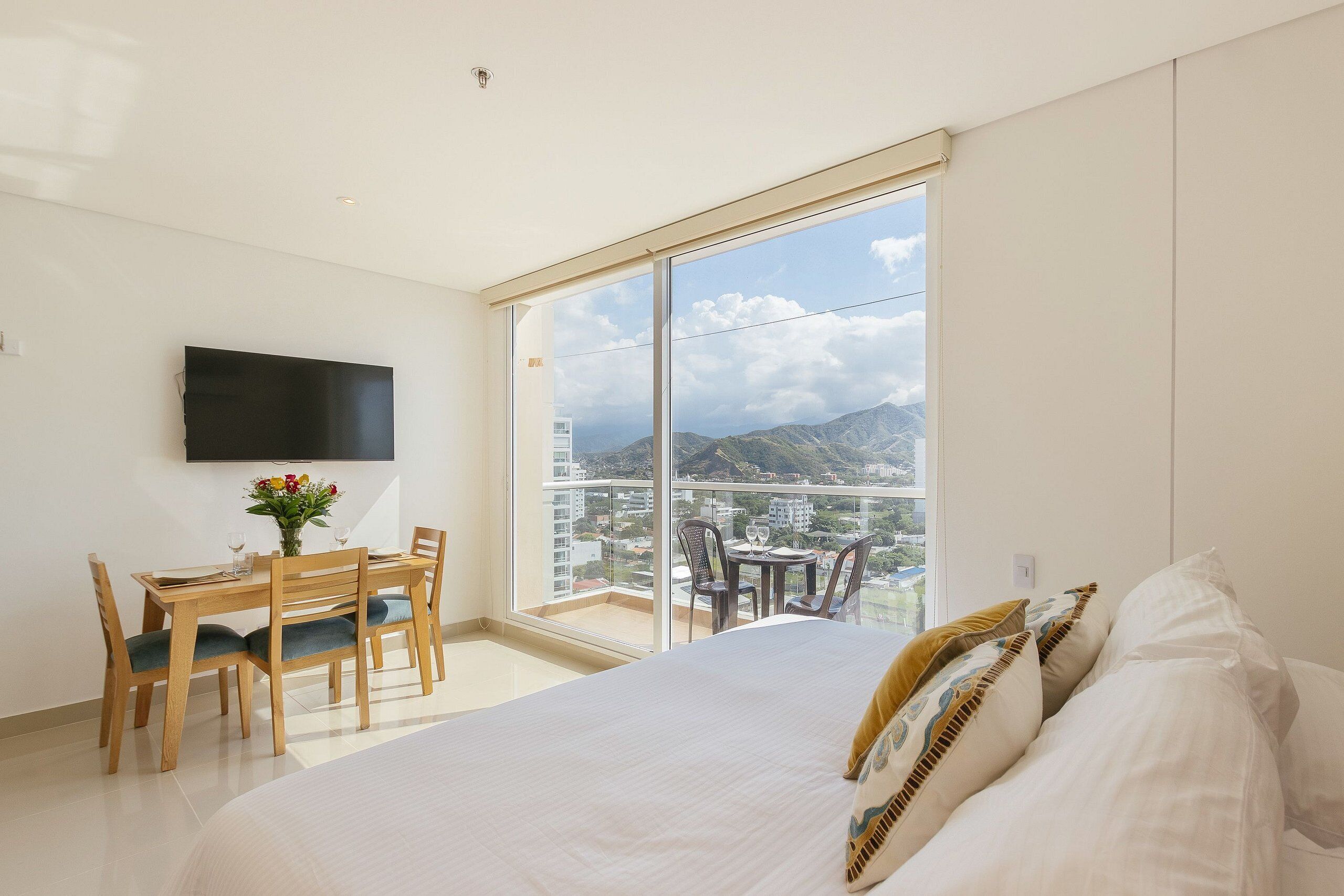 Apartamento superior | 1 quarto, individualmente decorados, individualmente mobiliados