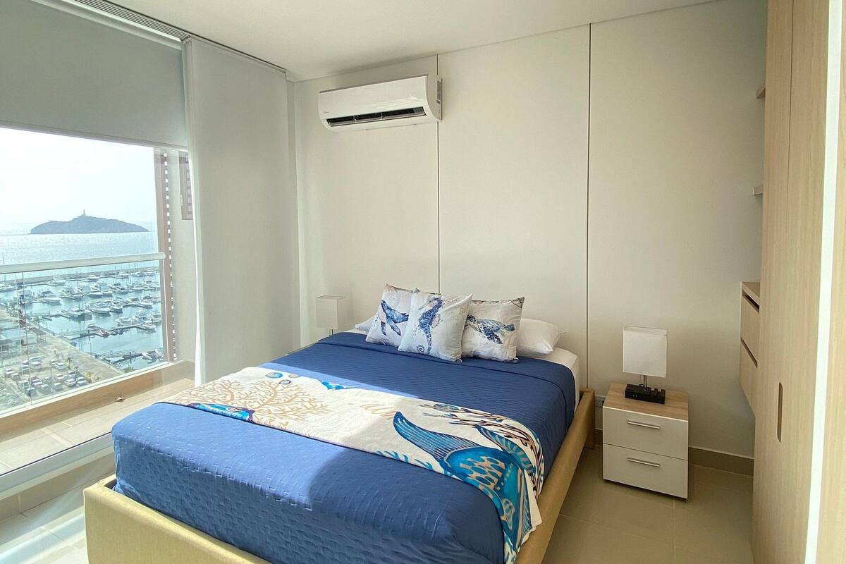 1 bedroom, individually decorated, individually furnished