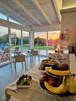 Desayuno bufé gratuito y diario