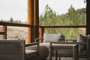 House, Multiple Beds, Hot Tub, Mountain View (Wilderness Club Escape) | Property grounds