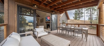 Wilderness Club Haven for 12!