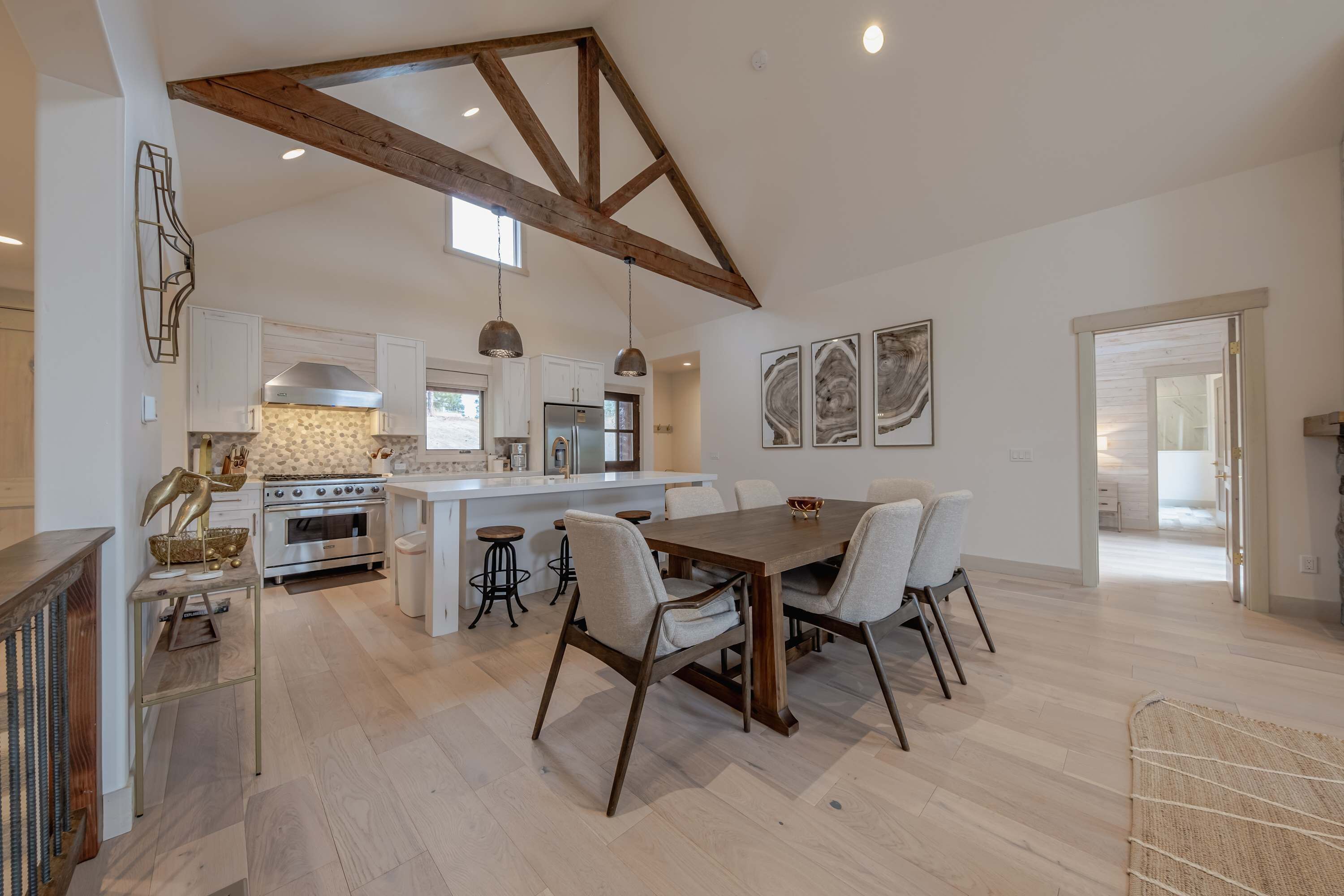House, Multiple Beds, Hot Tub, Mountain View (Wilderness Club Haven) | Dining
