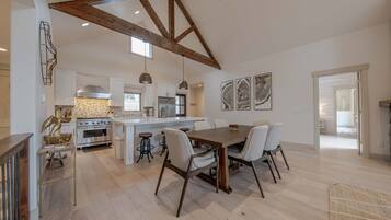 House, Multiple Beds, Hot Tub, Mountain View (Wilderness Club Haven) | Dining