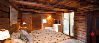 Exclusive chalet with private SPA, directly on the ski slope and hiking trails