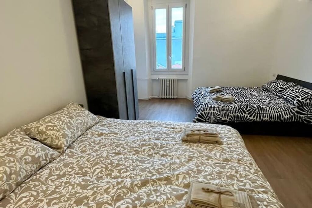 1 camera, ferro/asse da stiro, Wi-Fi, lenzuola