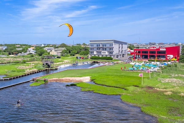 REAL, Watermen's Bar & Grill, Watermen's Retreat Suites and Penthouses
