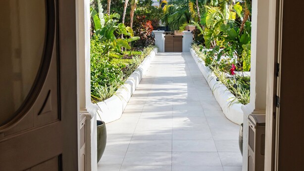 Property entrance - Hillcrest Boutique Hotel (Town of St. George)