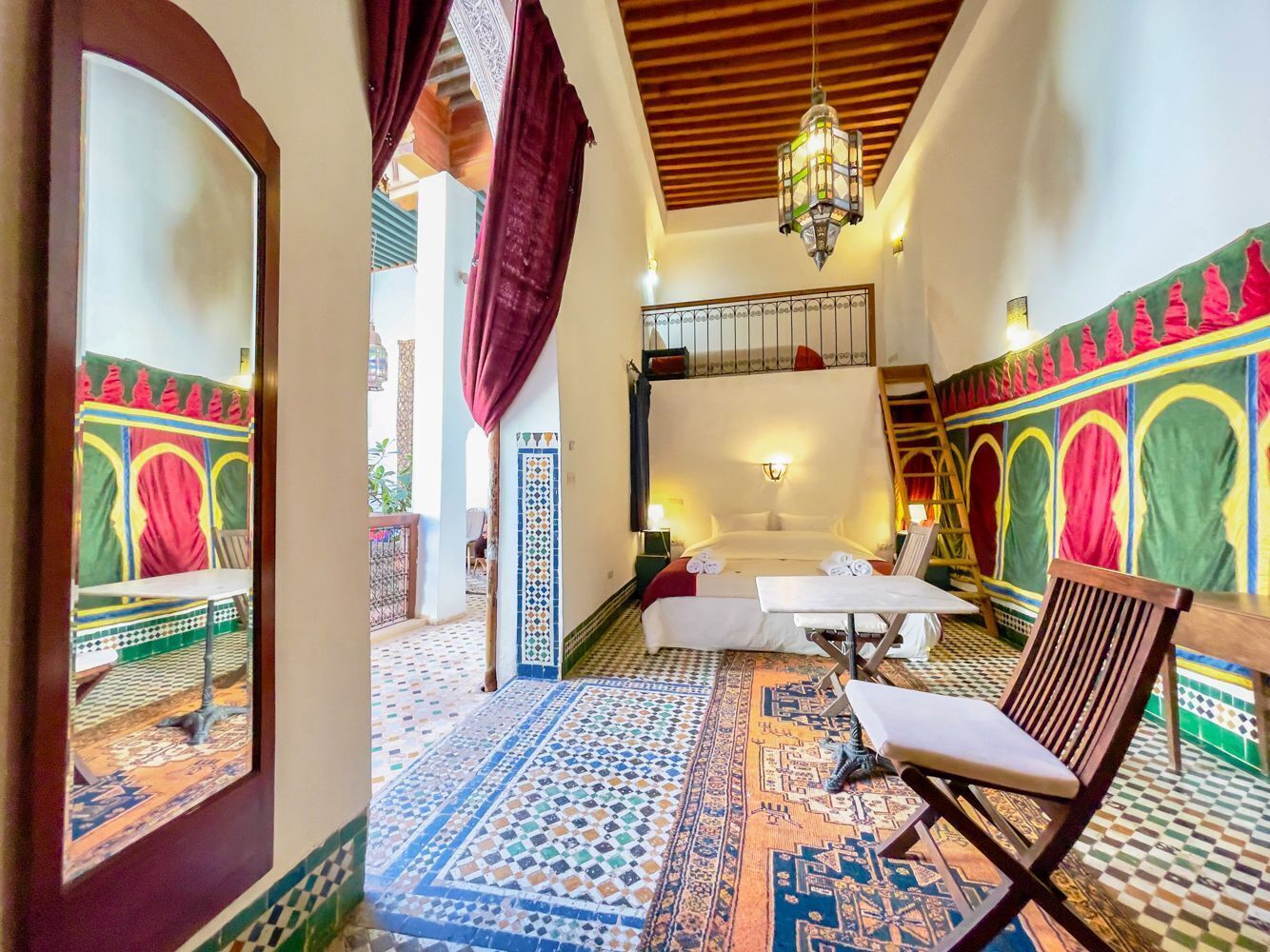 3 makuuhuonetta, silitysrauta/-lauta, Wi-Fi, vuodevaatteet