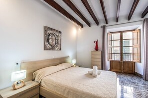 3 Schlafzimmer, Bügeleisen/Bügelbrett, Internetzugang, Bettwäsche