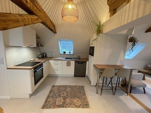 Fridge, microwave, oven, dishwasher