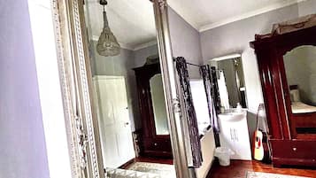 Quarto casal conforto, vista para o jardim | 1 quarto, roupas de cama de algodão egípcio, roupas de cama premium