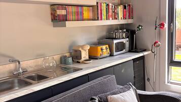 Gym garden cabin | Private kitchen