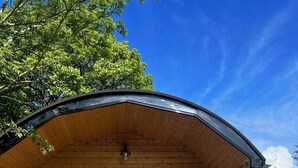 Gym garden cabin