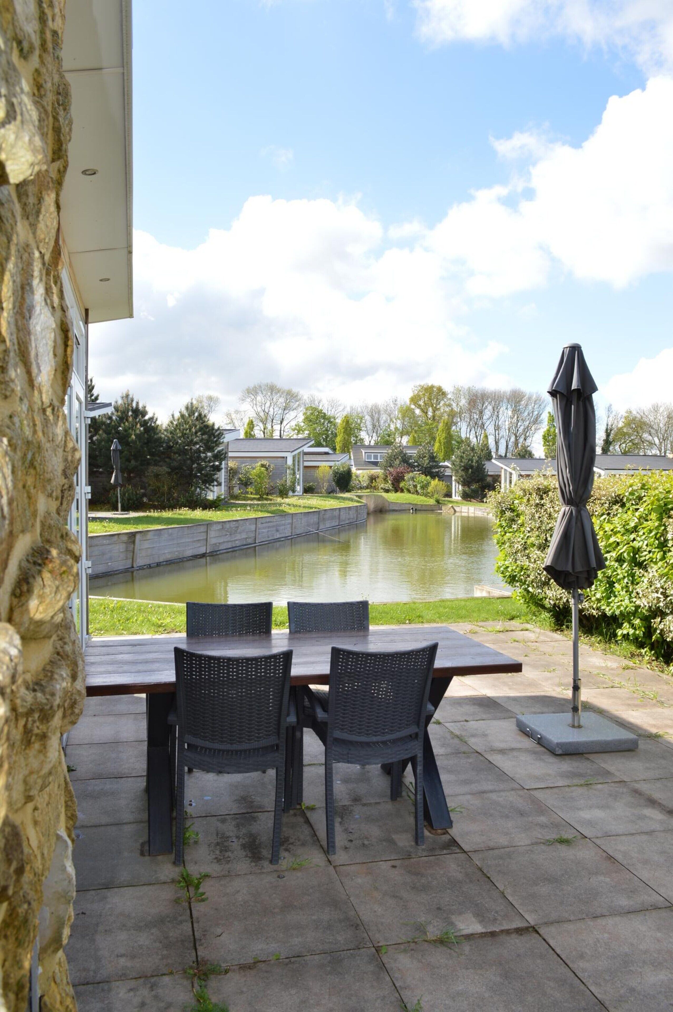 House | Outdoor dining