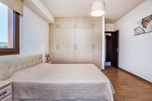 Villa, fumeurs | 4 chambres, bureau