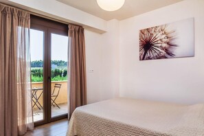 Villa, Smoking | 4 bedrooms, desk - Onar Luxury Villa in Sani Halkidiki (Kassandra)