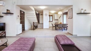 Villa, røyk | 4 soverom og skrivebord