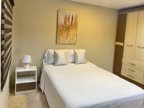1 bedroom, iron/ironing board, WiFi, bed sheets