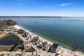 Am Strand, Liegestühle