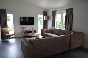 House | Living area - Holiday Home in Bemelen Near Nature Reserve (Bemelen)