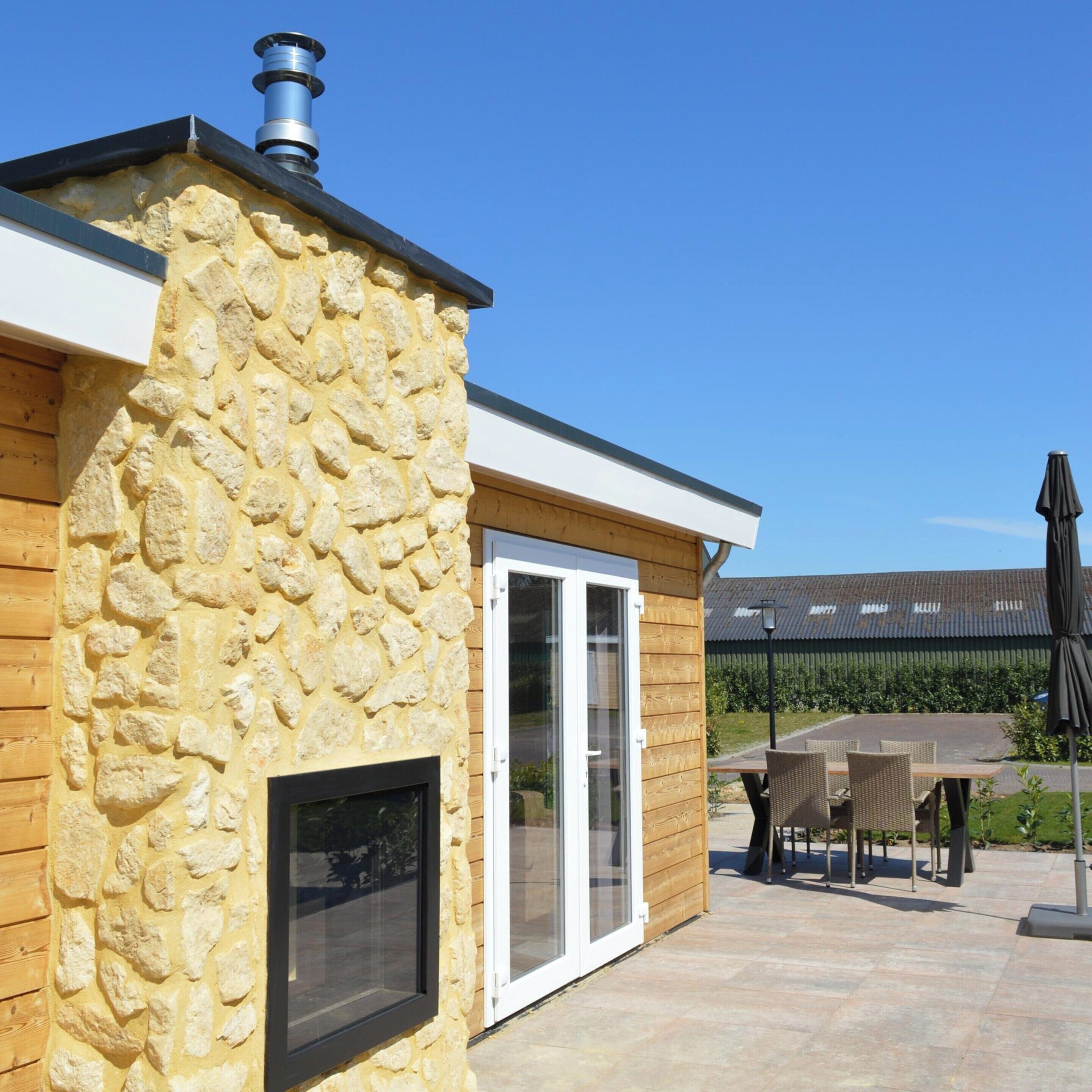 House | Outdoor dining