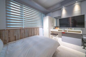 Free WiFi - Champagne B&B (Hualien City,)