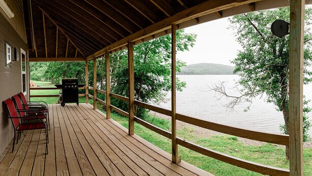小屋, 湖景 | 免費無線上網、獨特裝潢、布置獨特、床單