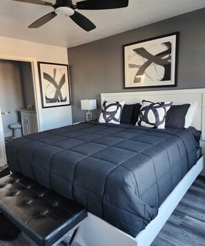 3 bedrooms, desk, iron/ironing board, WiFi