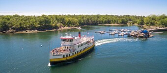 Spacious Historic Home on Diamond Cove