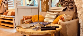 La Chaumière - BedinShop - historic center - France